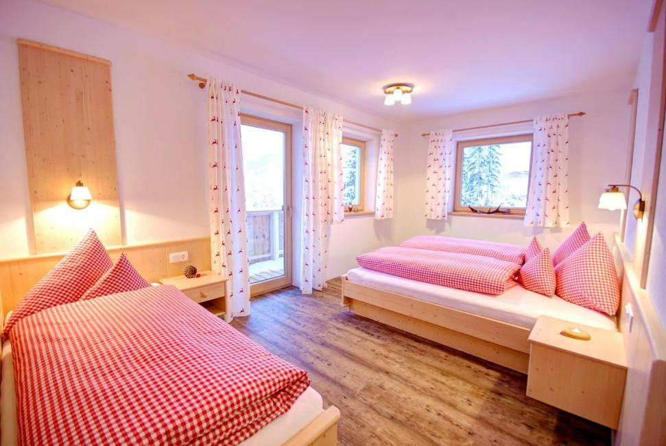 Landhaus Alpenjaeger Hainzenberg Chambre photo