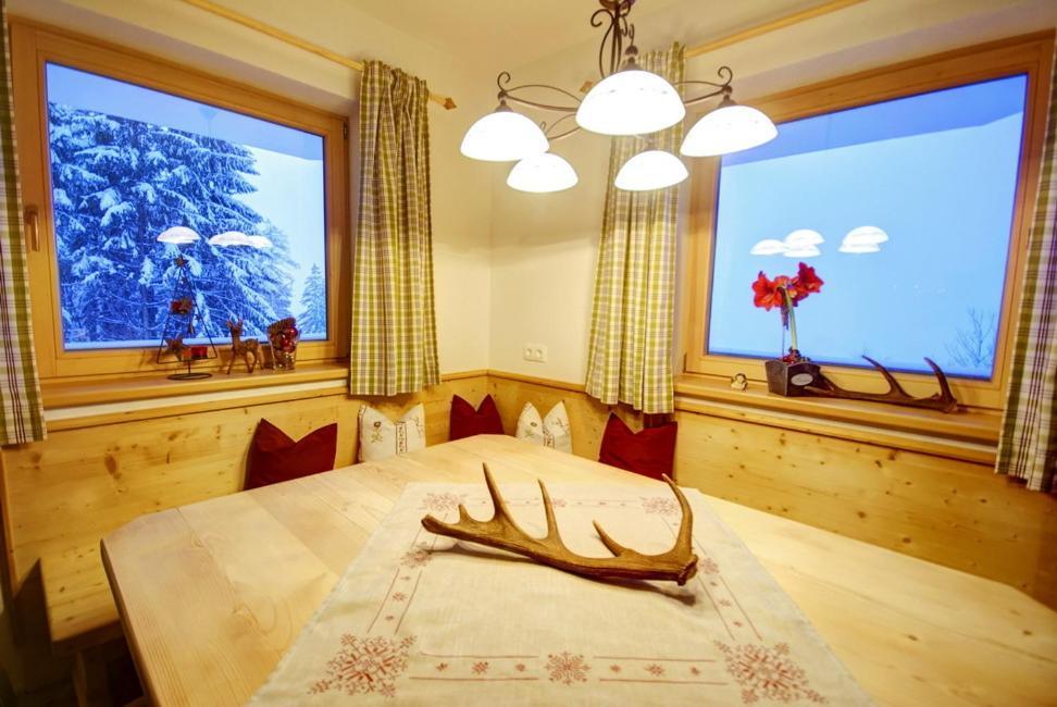 Landhaus Alpenjaeger Hainzenberg Chambre photo